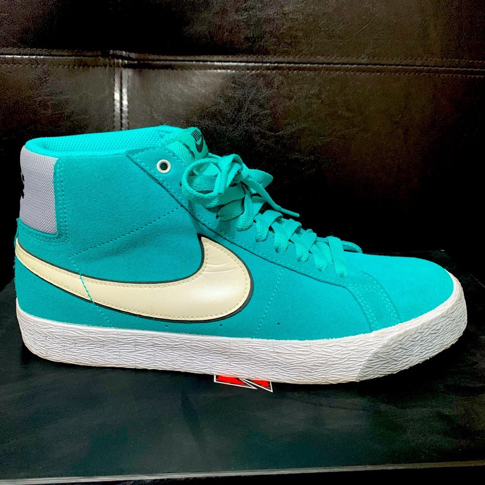 Nike SB blazer “Hyper Jade”